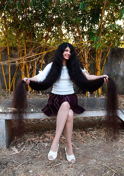 Meet The Teenager With The World S Longest Hair Read Qatar Tribune On The Go For Unrivalled