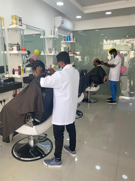 Qatar's health ministry begins COVID-19 swab tests for barbers, hairdressers  and fitness trainers - Read Qatar Tribune on the go for unrivalled news  coverage