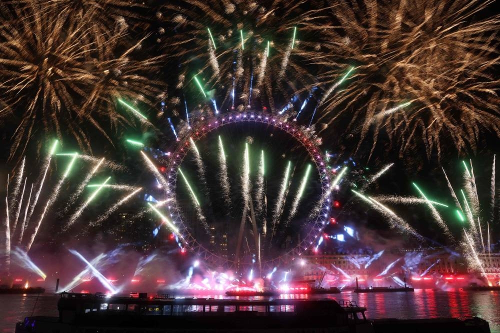 Nations around the world ring in 2023 with parties and fireworks - Read  Qatar Tribune on the go for unrivalled news coverage